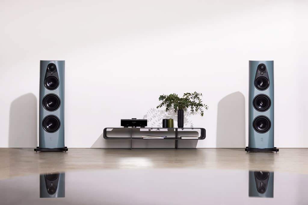 Linn360_Clyde Built_KDSM Black_Wide_